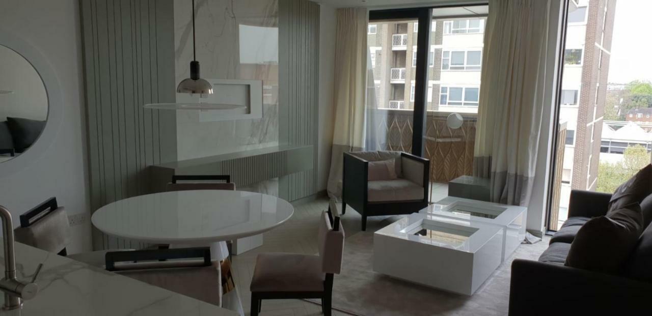 Aparthotel The Compton Modern Condo *