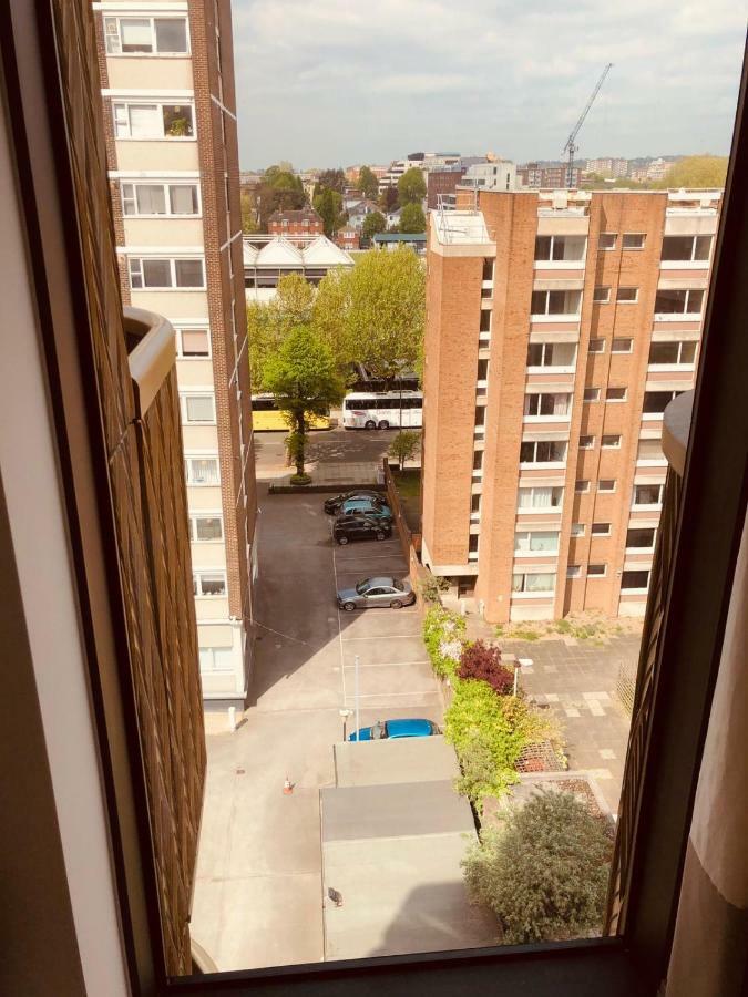 The Compton Modern Condo Londra